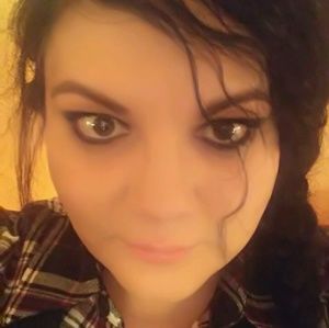 Meet your Posher, Deseria